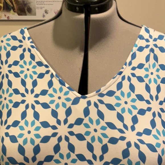 Lot of Three Pink Daisy Floral Knit Dresses - Picture 3 of 7